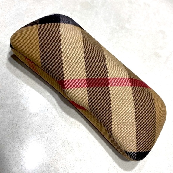 Burberry Eyeglass Case Hard Clamshell Style For Glasses Nova Check Plaid case⭐️ - Picture 3 of 14